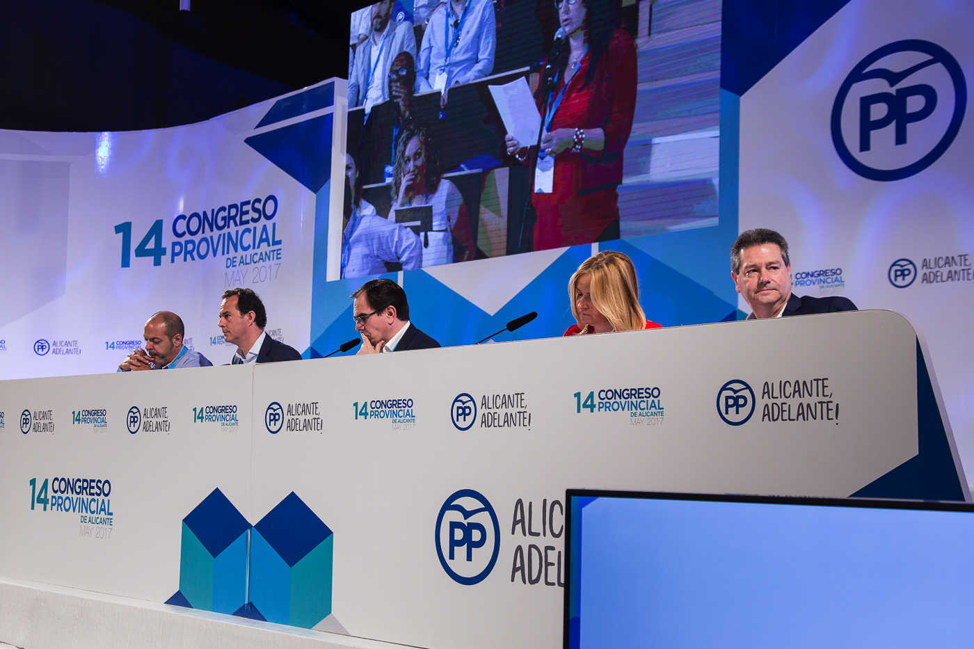 Discursos y votación del 14 Congreso del PP de Alicante (Fotos: PEPE OLIVARES)