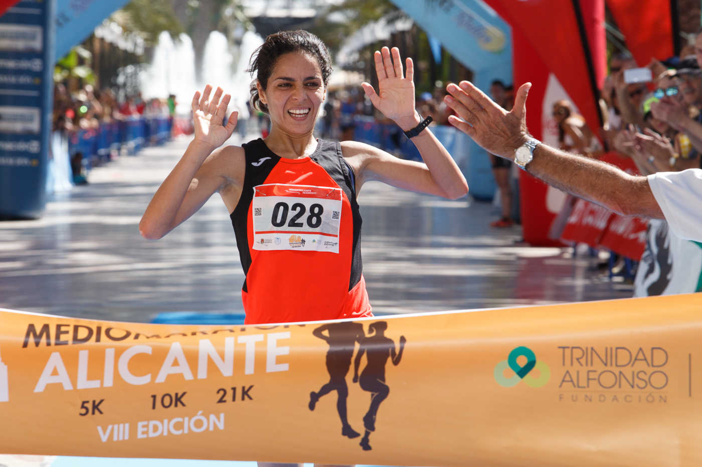 Medio Maratón de Alicante y 10K y 5K (fotos PEPE OLIVARES)