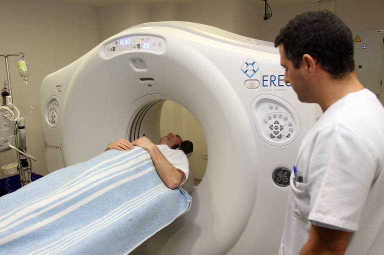 Sanidad previene a los hospitales para que Eresa no les 'cuele' trabajadores