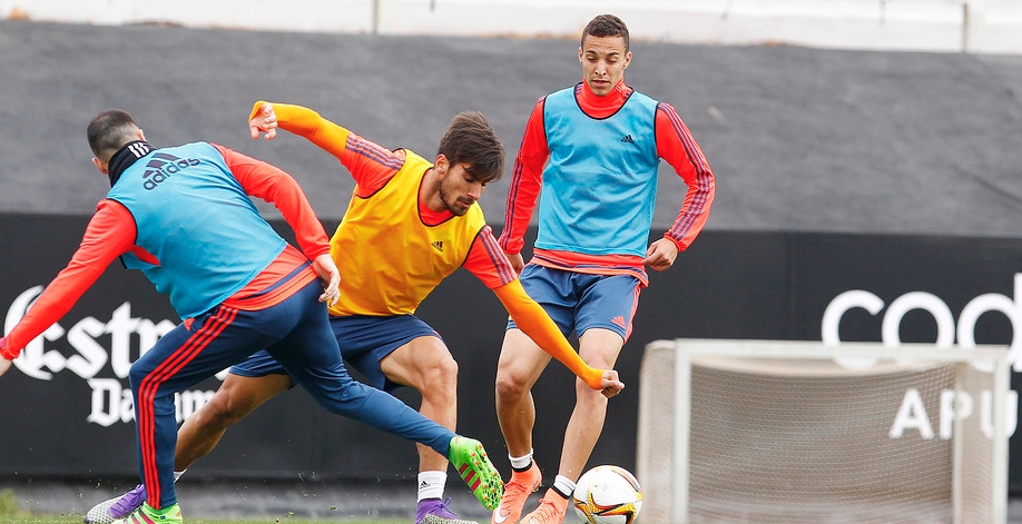 André Gomes se retira antes de tiempo del entrenamiento y es duda ante el Athletic