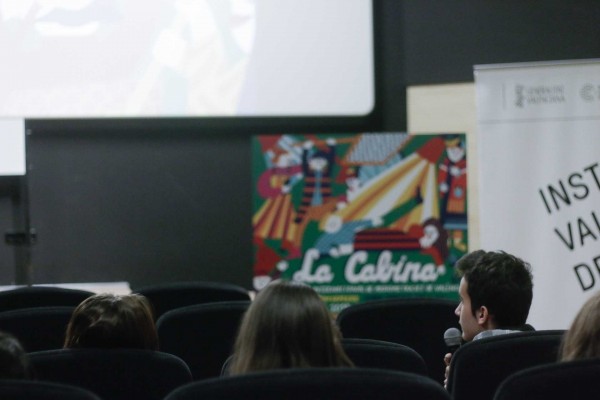 AulaCabina: la apuesta de La Cabina para divulgar el cine entre los jóvenes