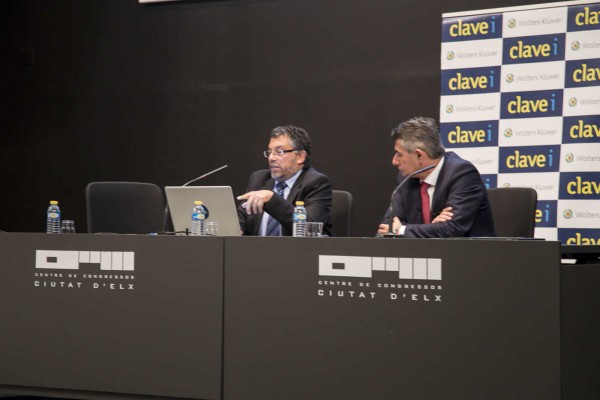 Seminario de asesores fiscales organizado por Clavei y Walters Kluwer (fotos PEPE OLIVARES)