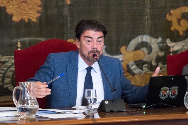 El PP insta al Consell a finalizar las obras de la Vía Parque antes de debatir sobre La Explanada 