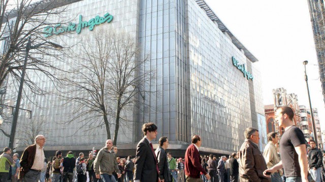 Moody's ve a El Corte Inglés fuera del 'bono basura' en menos de año y medio