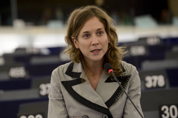 Marina Albiol dimite por la inacción de la dirección de IU al denunciar casos de acoso