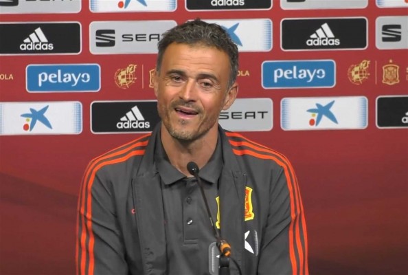 Luis Enrique bromea sobre una llamada de Florentino: 