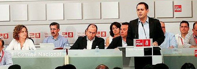 Paso atrás: los socialistas valencianos ponen de nuevo su destino en manos del lermismo