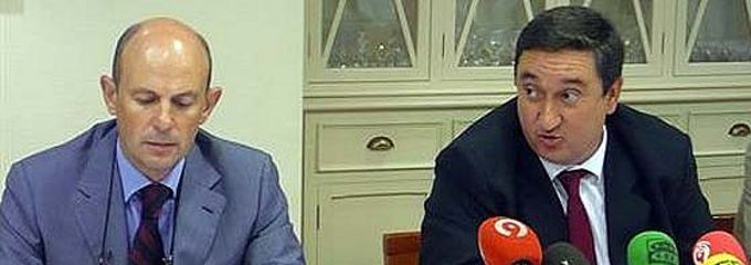 Eduardo Beut, a la izquierda, y Javier Luján - 