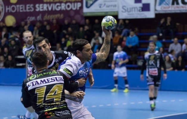El Benidorm busca en Valladolid consolidarse en la parte alta de la tabla