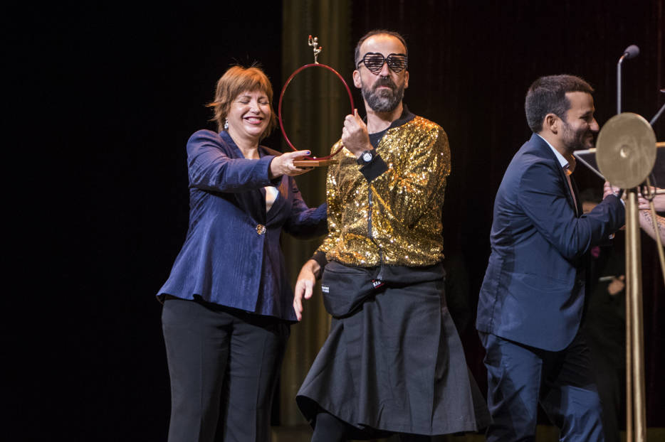 Lo nuestro es puro teatro