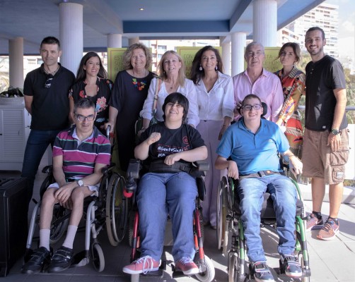 Un grito de auxilio con mucha ironía en la última campaña de APCA