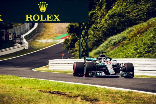 Hamilton firma su 80ª pole y saldrá primero en Suzuka 