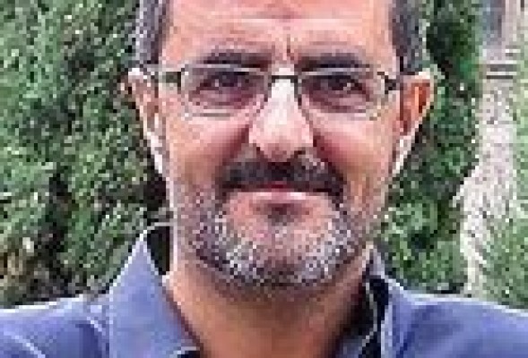 17 escaños en un 'parque jurásico'