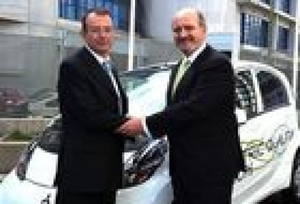 Iberdrola y Mitsubishi firman un acuerdo de colaboración en España