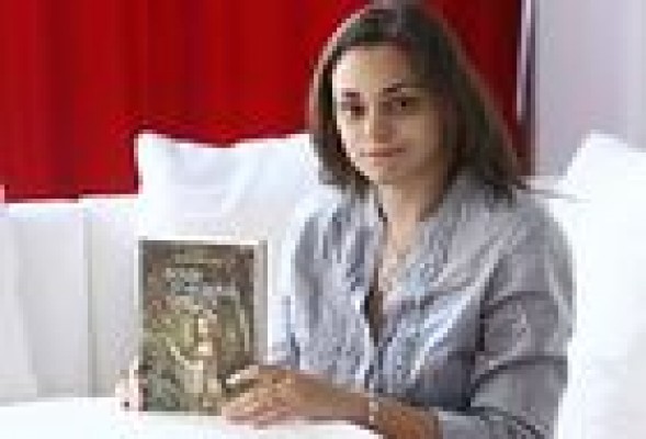 'Donde los árboles cantan', el nuevo <em>best seller</em> de la valenciana Laura Gallego