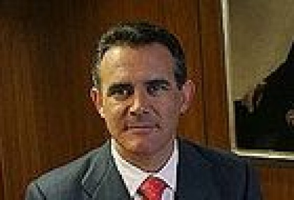 Uralita gana tiempo para refinanciar la deuda al aplazar dos meses el pago de 147 millones