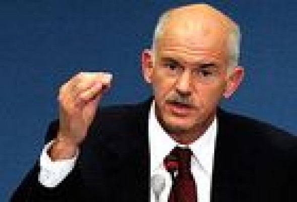 Papandréu reitera su decisión de someter a referendum el plan de rescate