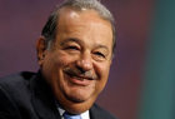 Carlos Slim cede su puesto en el consejo de CaixaBank y se incorpora al de Criteria
