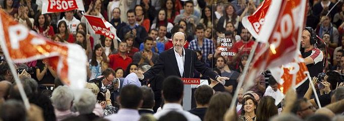 Rubalcaba llama a los socialistas 
