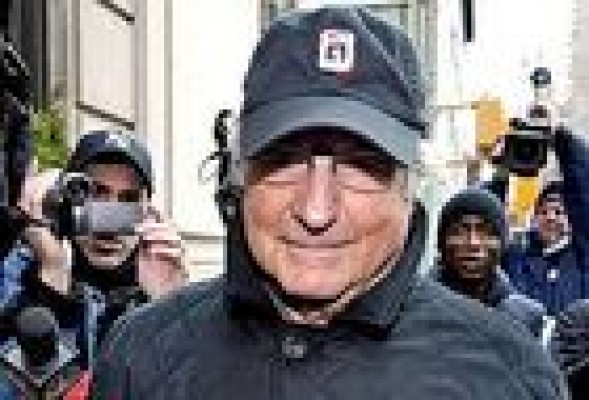 El liquidador de Madoff reclama 165 millones