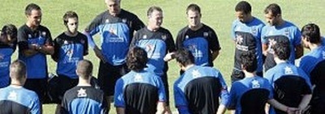 La plantilla del Levante se va a los Karts