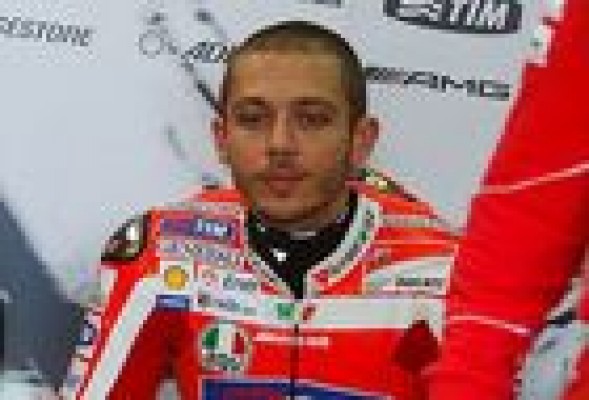 Pedrosa vuela en Cheste