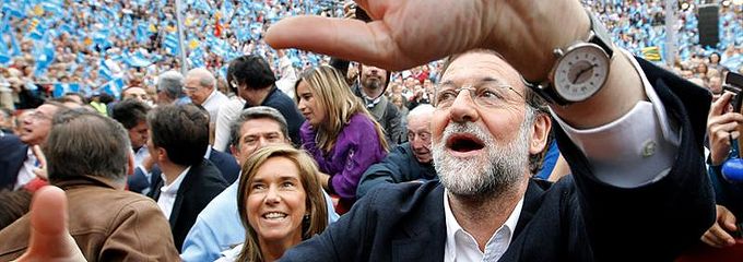Lleno de Rajoy en la plaza de toros de Valencia