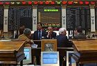 Suave apertura bajista en bolsa, con el bono rozando el 6,3%