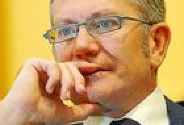 Eugenio Calabuig blinda su posición en Aguas de Valencia