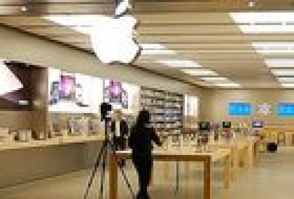 La Apple Store más grande de España abre este sábado sus puertas en Marbella