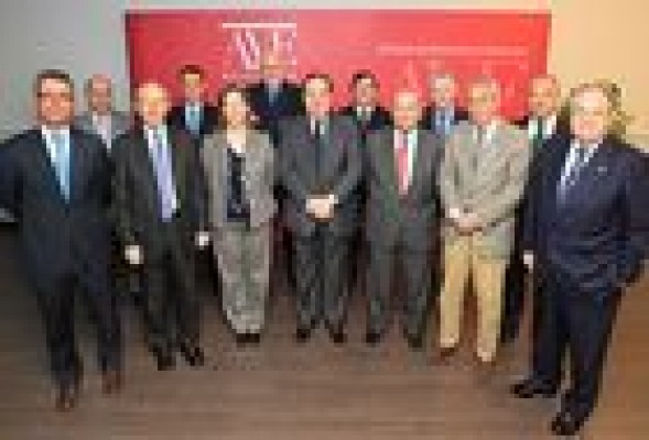 Los empresarios valencianos piden que Rajoy tome el poder 