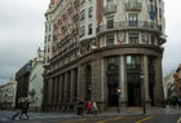 Bruselas da seis meses al FROB para que venda el Banco de Valencia