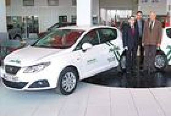 Seat Disvauto entrega una flota de Ibizas de bifuel