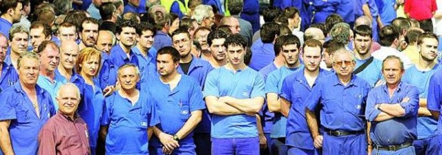 Ford plantea un ERE para 4.000 empleados durante 39 días de 2012