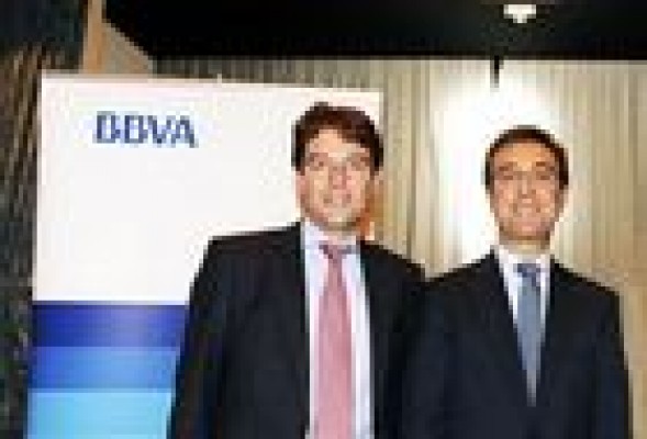 BBVA reúne en Valencia a más de 300 accionistas y clientes