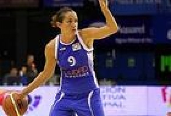 Ros Casares gana al Galatasaray