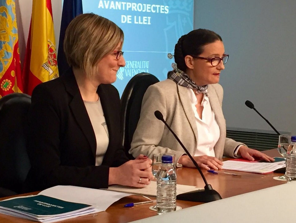 Salvador y Oltra, durante la rueda de prensa posterior al pleno del Consell - 