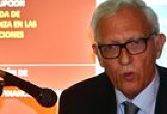 Rafael Vicente: <br />