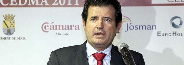 Los directores del Servef recorrerán las empresas para buscar salida a los desempleados