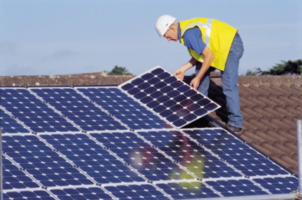 Estiman en 450 millones el impacto positivo de eliminar el impuesto al sol