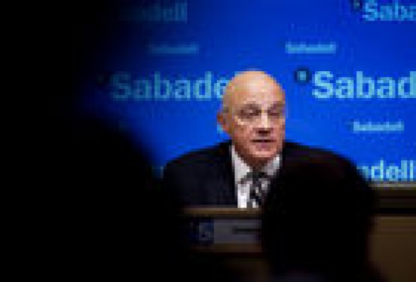 Sabadell se queda con la CAM por un euro