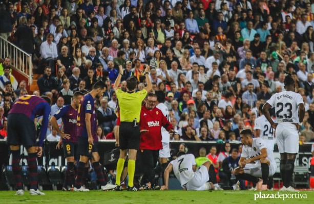 Guedes sufre una lesión muscular y es duda con Portugal