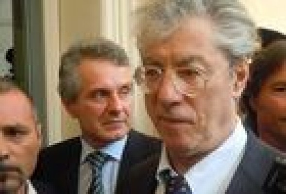 La Liga Norte italiana dice que acuñará su propia moneda cuando caiga el euro