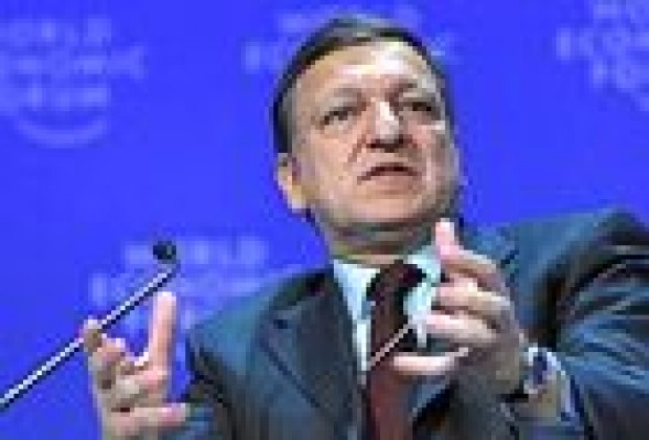 La Comisión Europea propone recorte salarial y retraso de jubilación a sus funcionarios