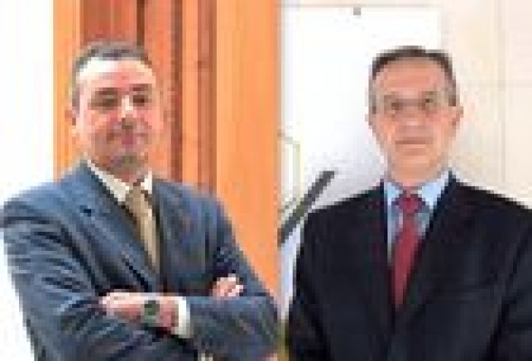 Duelo al sol en la patronal valenciana