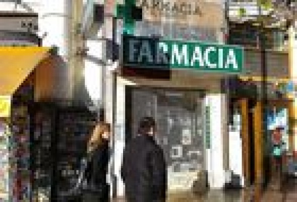 La farmacia de la mujer de Francisco Camps también hace huelga por los impagos de la Generalitat