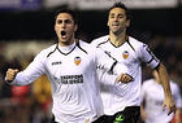 El Valencia golea al Cádiz