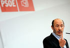 <strong>Rubalcaba </strong>defiende que el PSOE ofrezca un 