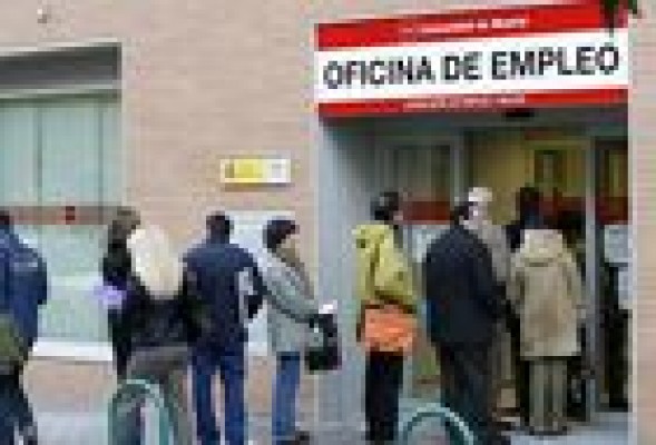Más de medio millón de parados en la Comunitat Valenciana al cierre de 2011
