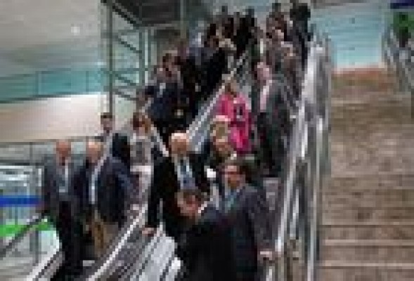Valencia: se buscan líderes para sociedad civil huérfana